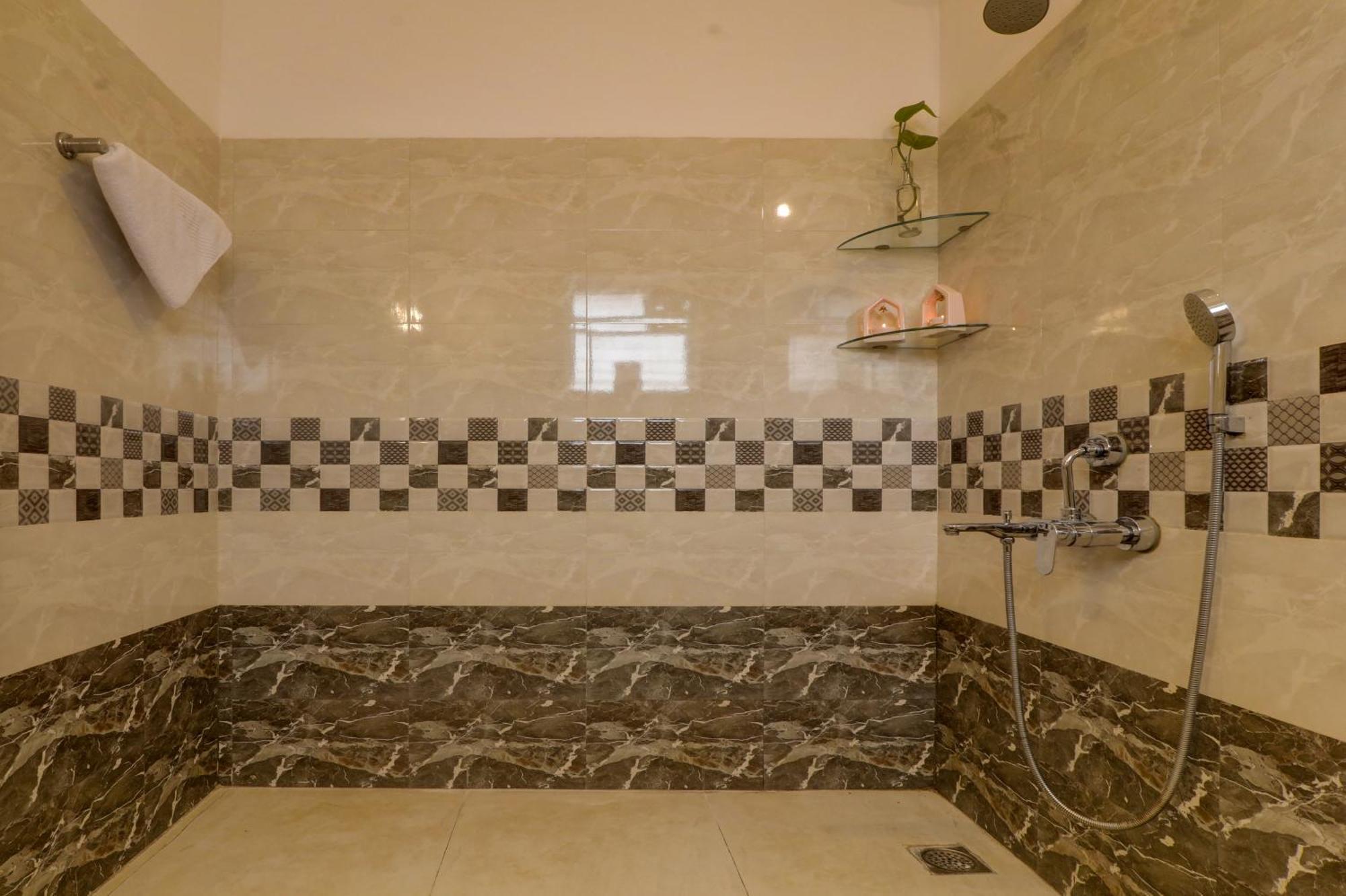 Jaqk Holidays - 9Bhk Villa For Big Groups, Private Pool-Wifi-Cartaker-Parking, North Goa Baga Kültér fotó