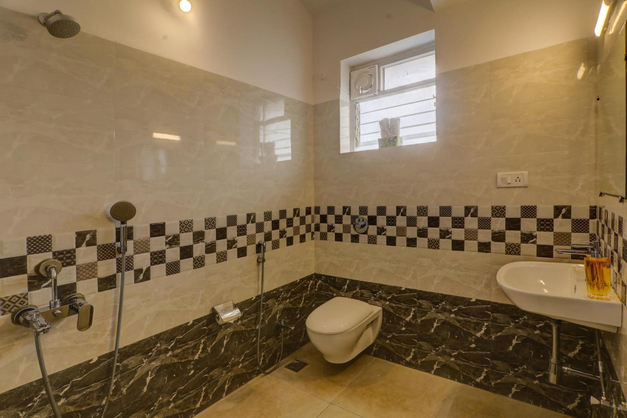 Jaqk Holidays - 9Bhk Villa For Big Groups, Private Pool-Wifi-Cartaker-Parking, North Goa Baga Kültér fotó