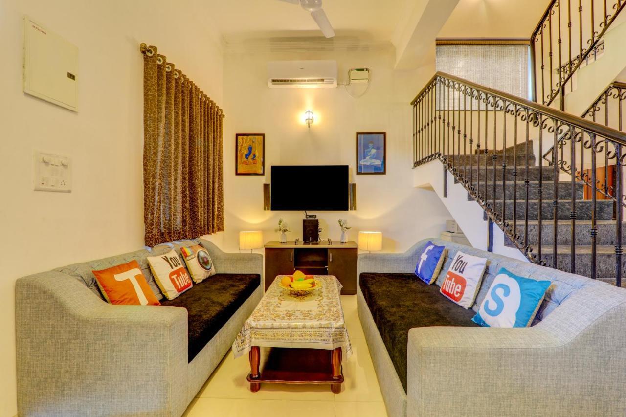 Jaqk Holidays - 9Bhk Villa For Big Groups, Private Pool-Wifi-Cartaker-Parking, North Goa Baga Kültér fotó